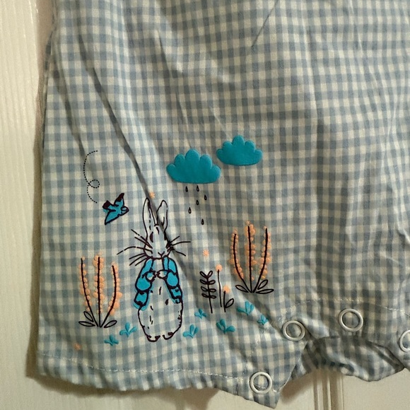 NWT Smocked Peter Rabbit Romper - Picture 4 of 10
